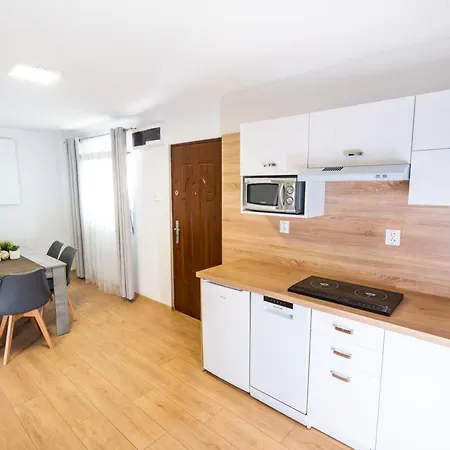 Chatova Osada Kotva Pristav بيت خشبي *