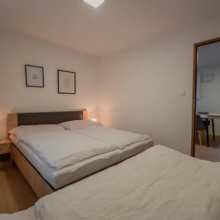 Chatova Osada Kotva Pristav Lodge *